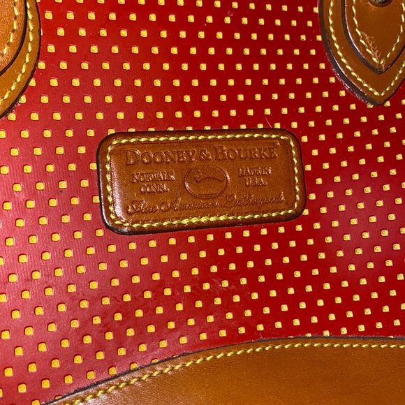 Vintage Dooney & Bourke Cabrio Leather Classic Satchel - Picture 2 of 13